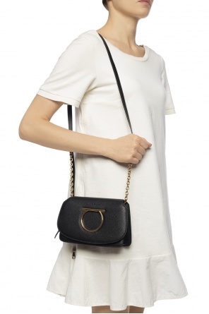 Branded shoulder bag, zdjęcie 2 Branded shoulder bag od Salvatore Ferragamo